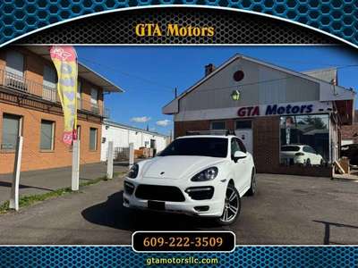 2013 Porsche Cayenne GTS