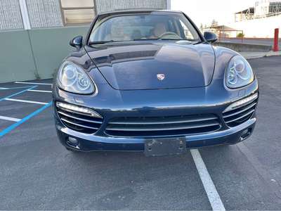 2013 Porsche Cayenne - Diesel Sport Utility 4D