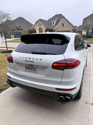 2016 Porsche Cayenne - S E-Hybrid Sport Utility 4D