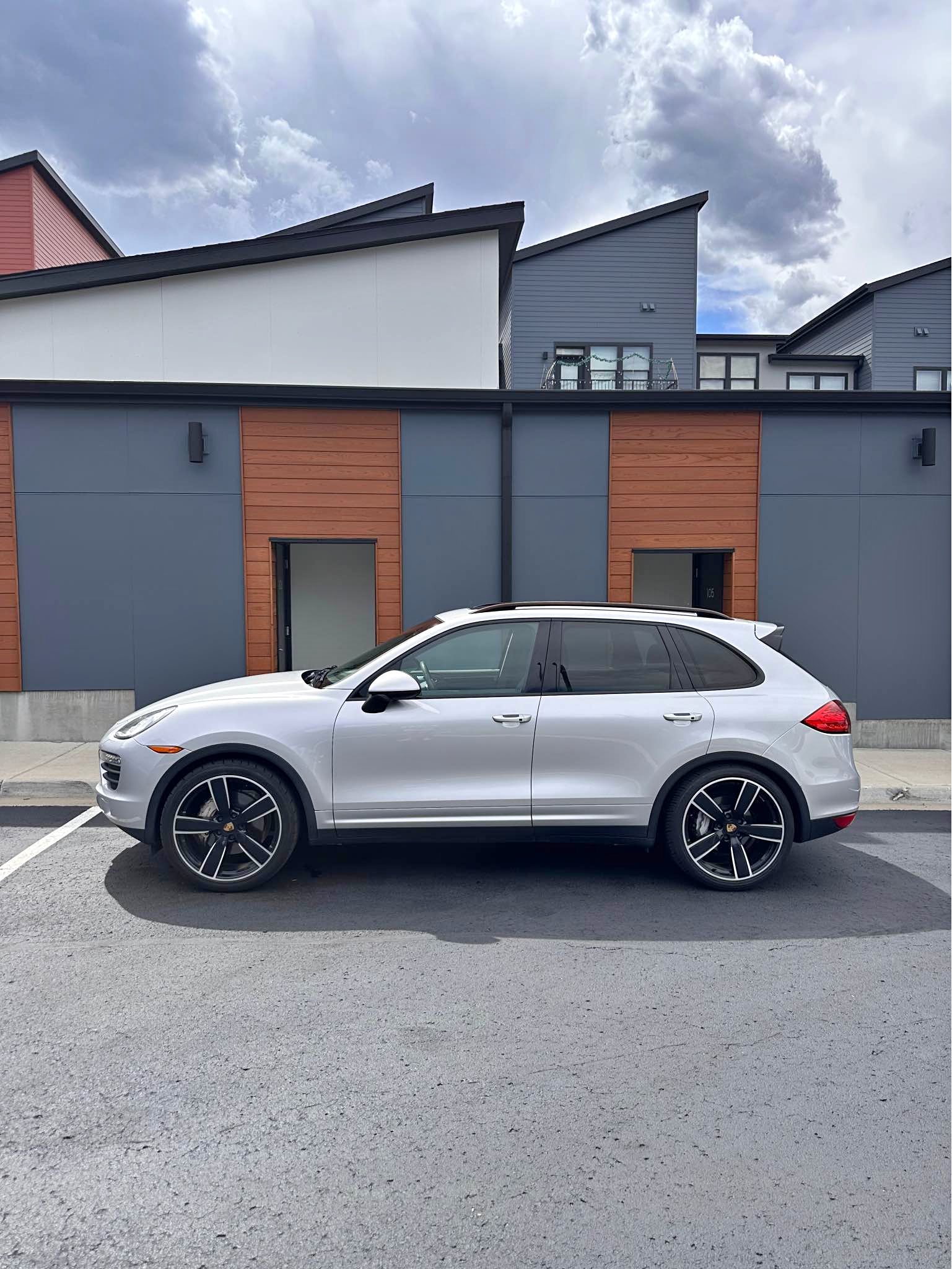 2013 Porsche Cayenne - S Platinum Edition Sport Utility 4D