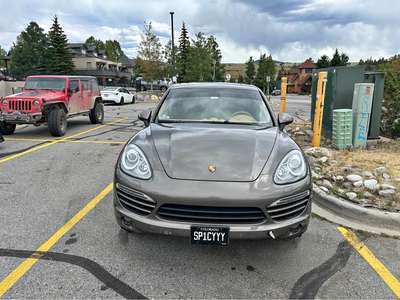 2014 Porsche Cayenne - Diesel Sport Utility 4D
