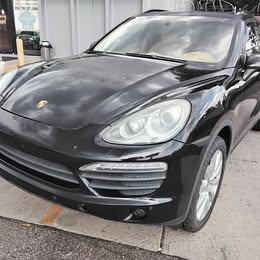 2014 Porsche  Cayenne S Sport