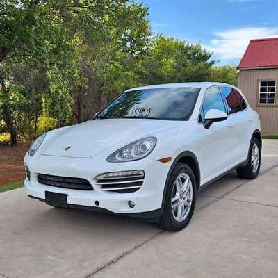 2014 Porsche Cayenne - Platinum Edition Sport Utility4D