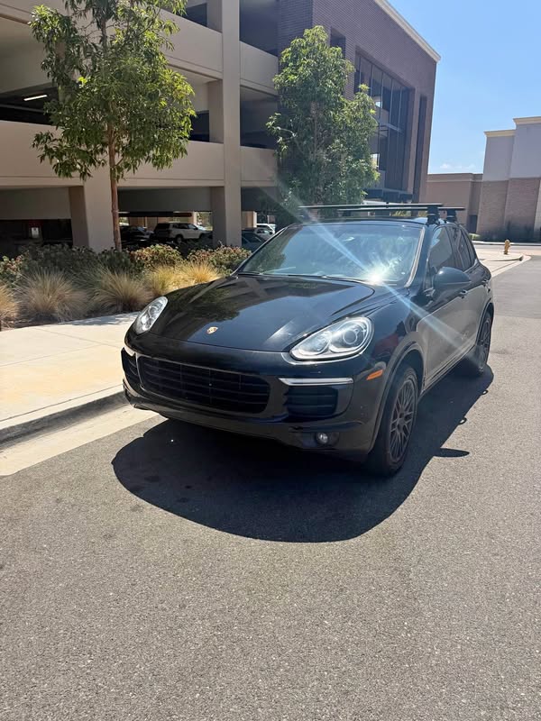 2017 Porsche Cayenne - Cayenne