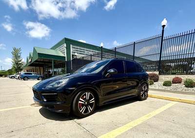 2012 Porsche Cayenne TURBO