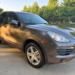 2011 Porsche cayenne  s awd