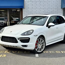 2014 Porsche Cayenne GTS | AWD | 4.8L V8 | Panoramic Roof | Clean Title