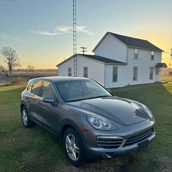 2013 Porsche Cayenne - Sport Utility 4D