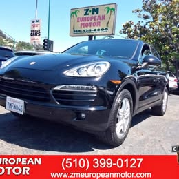 2017 Porsche Cayenne - S premium package