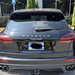 2017 Porsche Cayenne Cayenne