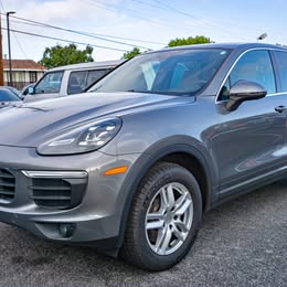 2016 Porsche Cayenne Base