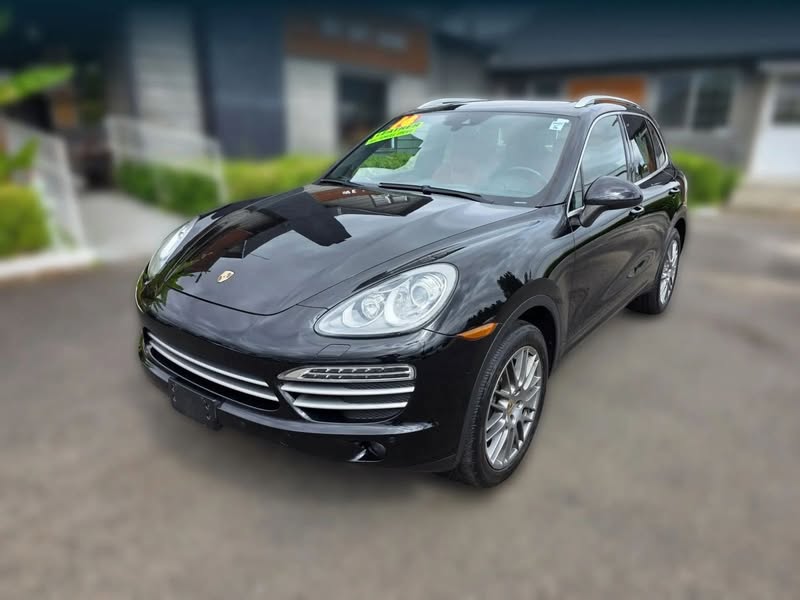 2014 Porsche Cayenne - Platinum Edition Sport Utility 4D