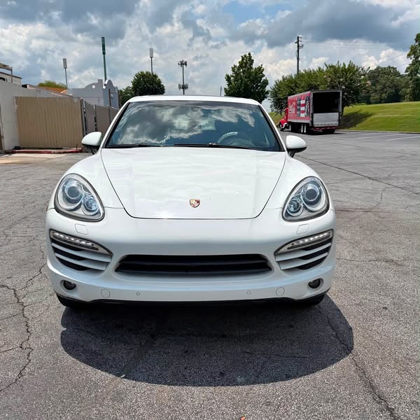 2014 Porsche Cayenne - S Platinum Edition Sport Utility 4D