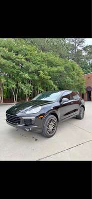 2017 Porsche Cayenne - Platinum Edition Sport Utility 4D