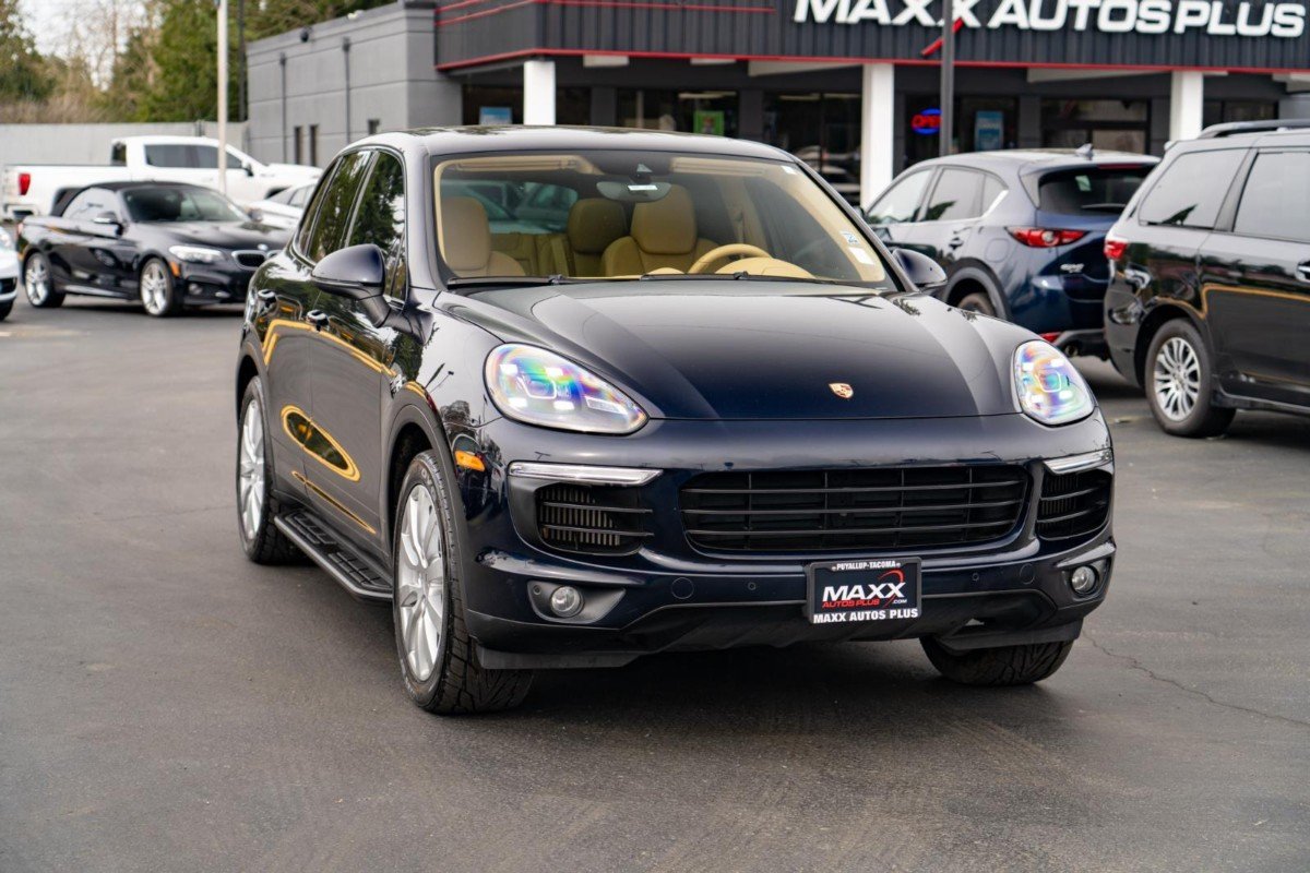 2015 Porsche Cayenne S