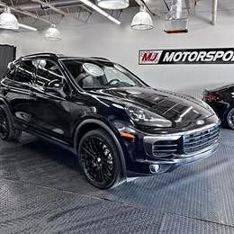 2016 Porsche Cayenne S AWD, Ventilated Seats, BOSE Sound System, Lane Change Assist