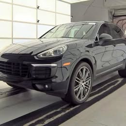 2016 Porsche CAYENNE