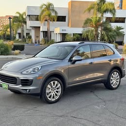 2017 Porsche Cayenne - Cayenne
