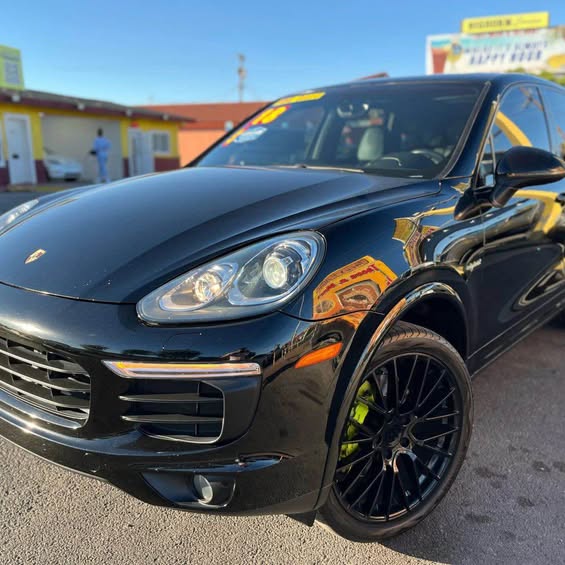 2018 Porsche Cayenne - Cayenne