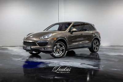 2014 Porsche Cayenne Hybrid 2014 Porsche Cayenne S Hybrid...