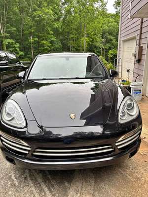 2014 Porsche Cayenne - Platinum Edition Sport Utility 4D