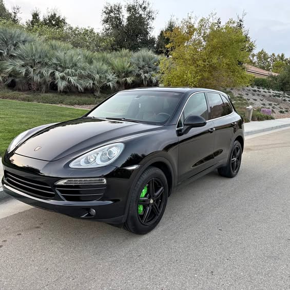 2011 Porsche Cayenne - S Sport Utility 4D