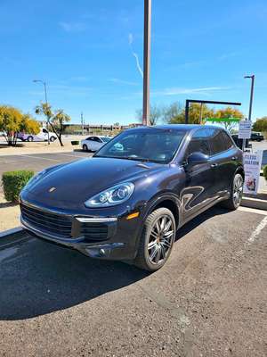 2017 Porsche Cayenne - Platinum Edition Sport Utility 4D
