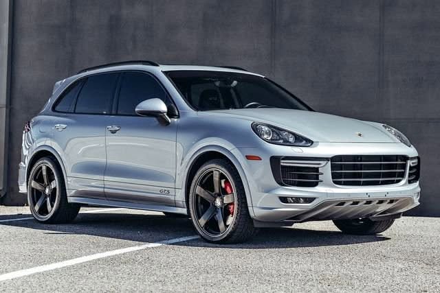 2016 Porsche Cayenne GTS
