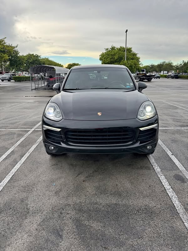 2016 Porsche Cayenne