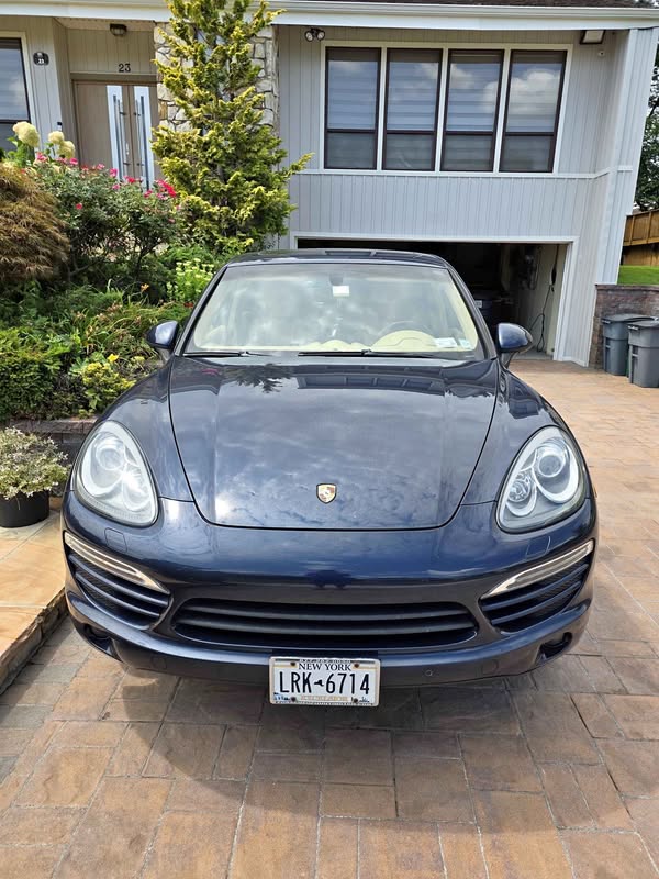 2012 Porsche Cayenne - Sport Utility 4D