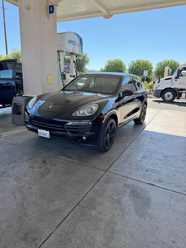 2012 Porsche Cayenne - S Platinum Edition Sport Utility 4D