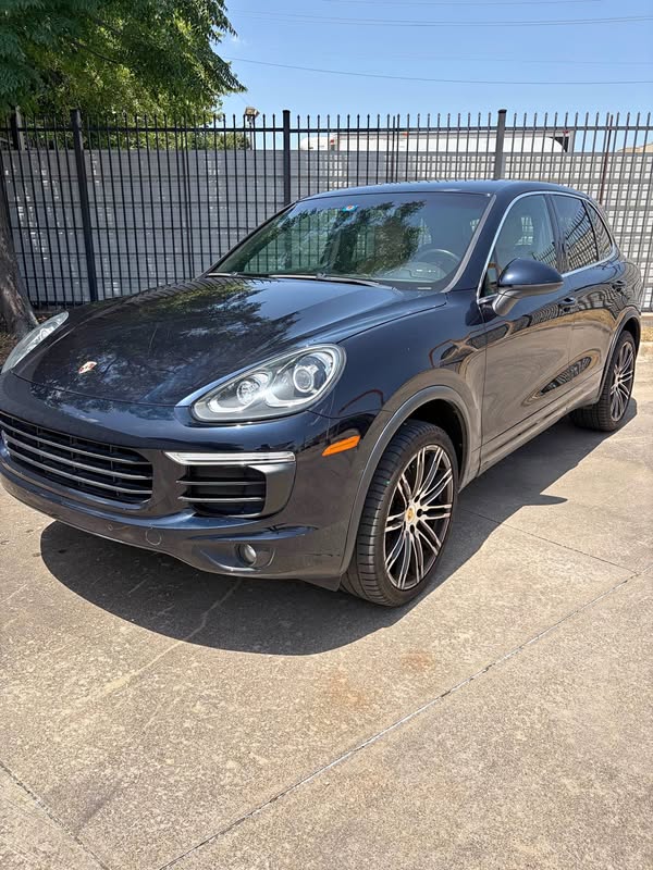 2018 Porsche Cayenne - Cayenne