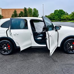 2012 Porsche Cayenne - S Hybrid Sport Utility 4D