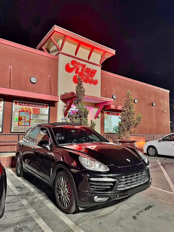 2012 Porsche Cayenne - Turbo Sport Utility 4D