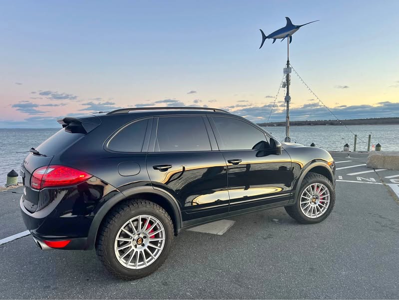 2011 Porsche Cayenne - Turbo Sport Utility 4D