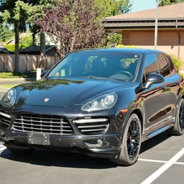 2014 Porsche cayenne gts