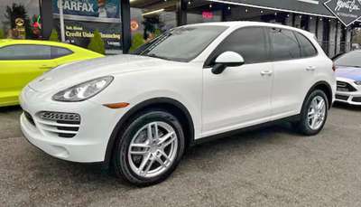 2016 Porsche Cayenne - Platinum Edition Sport Utility 4D