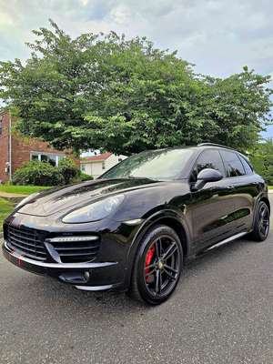 2014 Porsche Cayenne - GTS