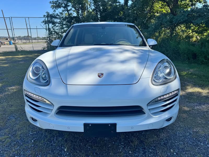 2013 Porsche Cayenne - Diesel Sport Utility 4D