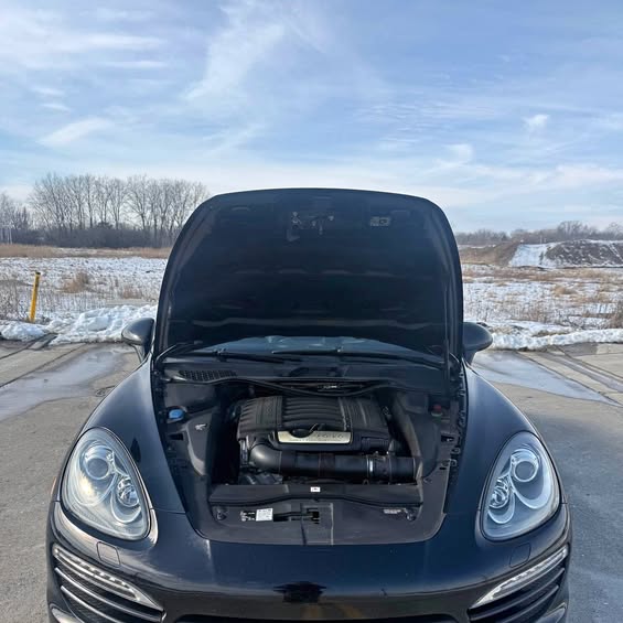 2012 Porsche Cayenne - Sport Utility 4D