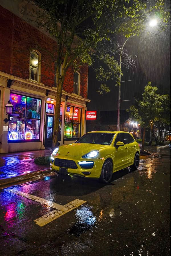 2013 Porsche Cayenne - GTS Sport Utility 4D