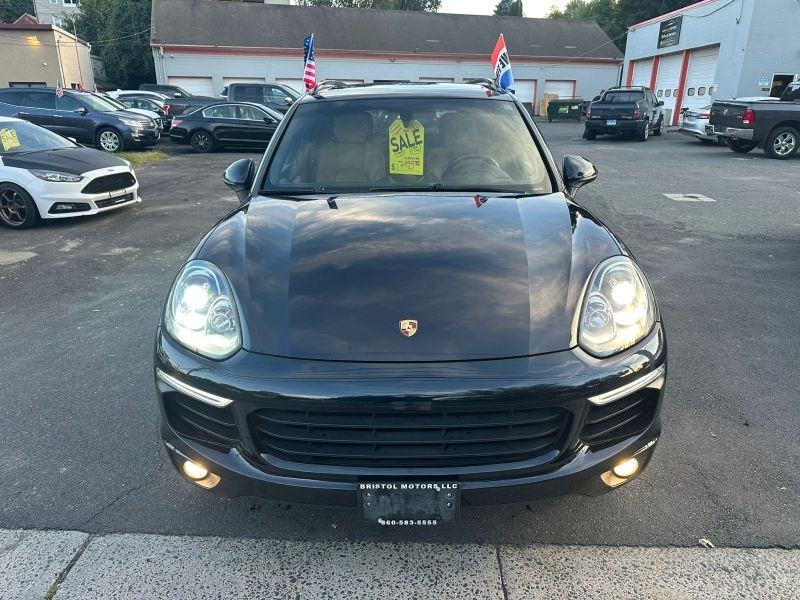 2017 Porsche Cayenne S