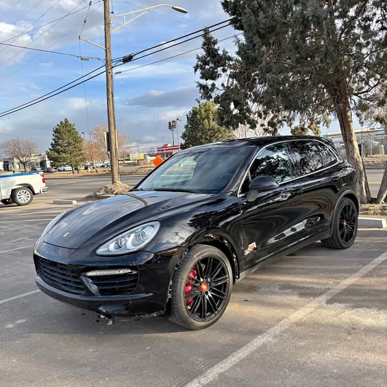 2011 Porsche Cayenne - Turbo