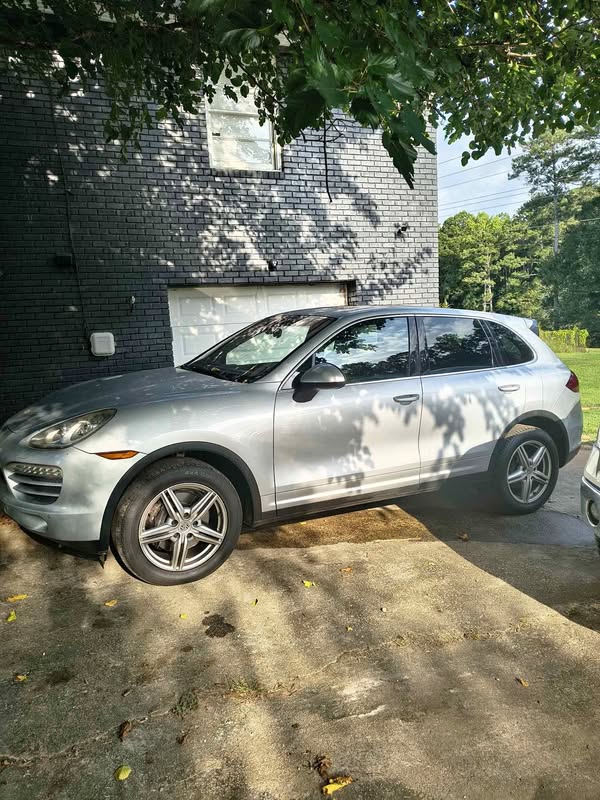 2012 Porsche Cayenne - Sport Utility 4D