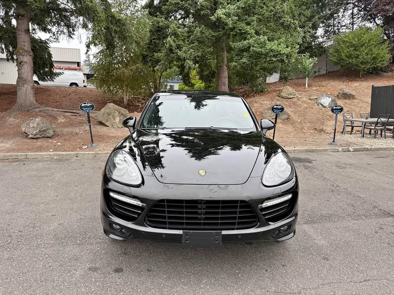 2013 Porsche Cayenne - GTS Sport Utility 4D