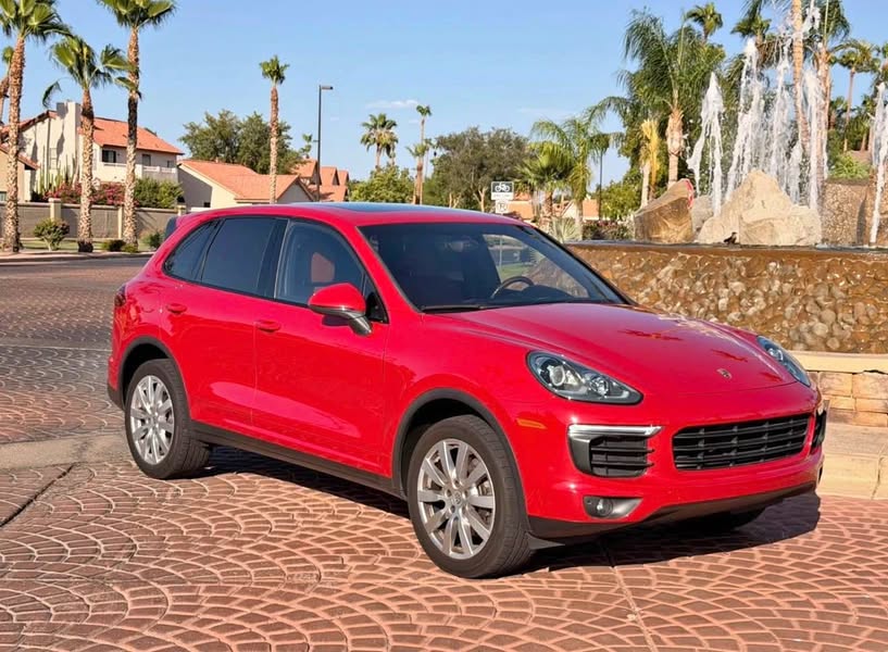 2016 Porsche Cayenne - Sport Utility 4D