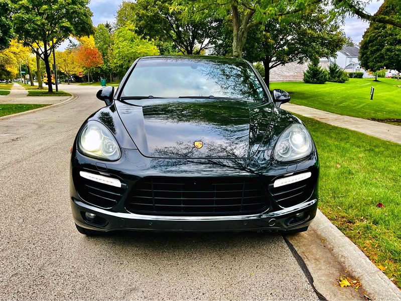 2011 Porsche Cayenne - Turbo Sport Utility 4D