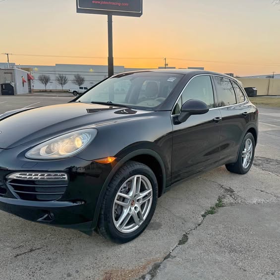 2013 Porsche Cayenne - Sport Utility 4D