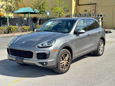 2018 Porsche Cayenne - Sport Utility 4D