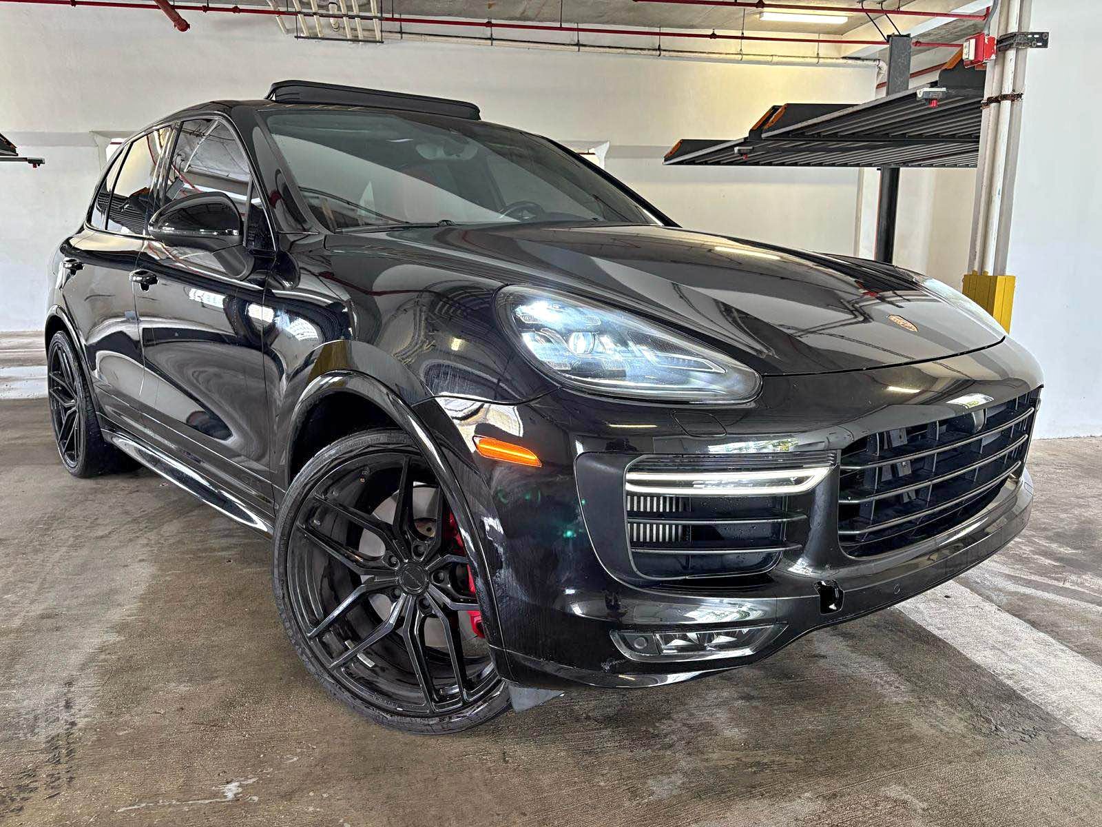 2017 Porsche Cayenne - GTS Sport Utility 4D